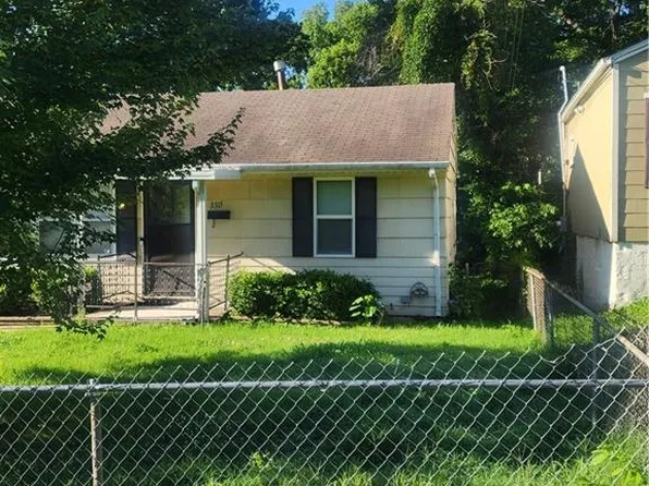 3315 E 73rd St, Kansas City, MO 64132