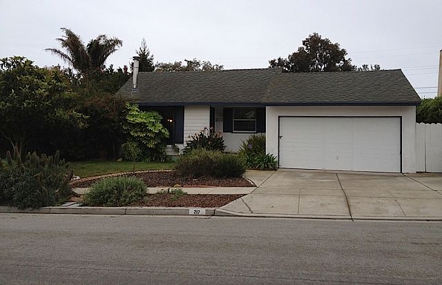 1st image of 217 Los Alamos Ave