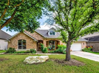 210 Bolton Dr, Austin, TX 78737