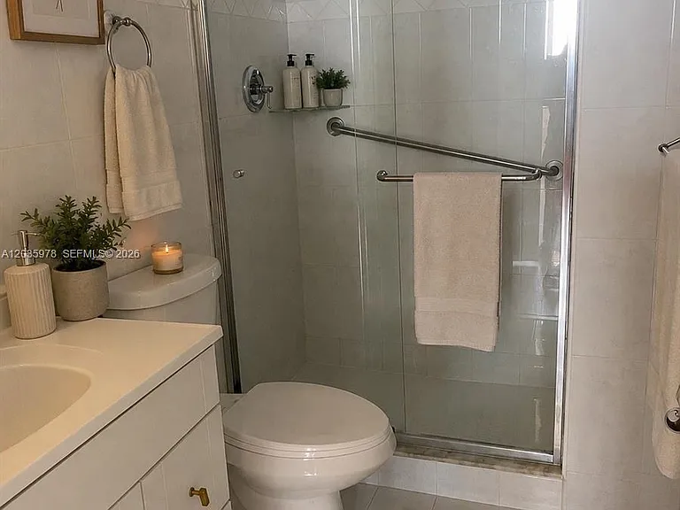 7441 Wayne Ave #8B — Photo 17