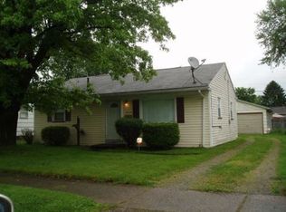 2216 Endrow Ave NE, Canton, OH
