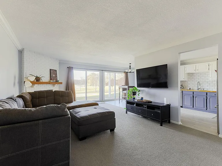 14431 Fairway Dr — Photo 4