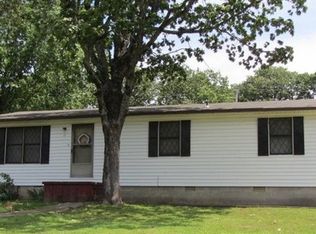 14 Hum Rd, Sherwood, AR 72120