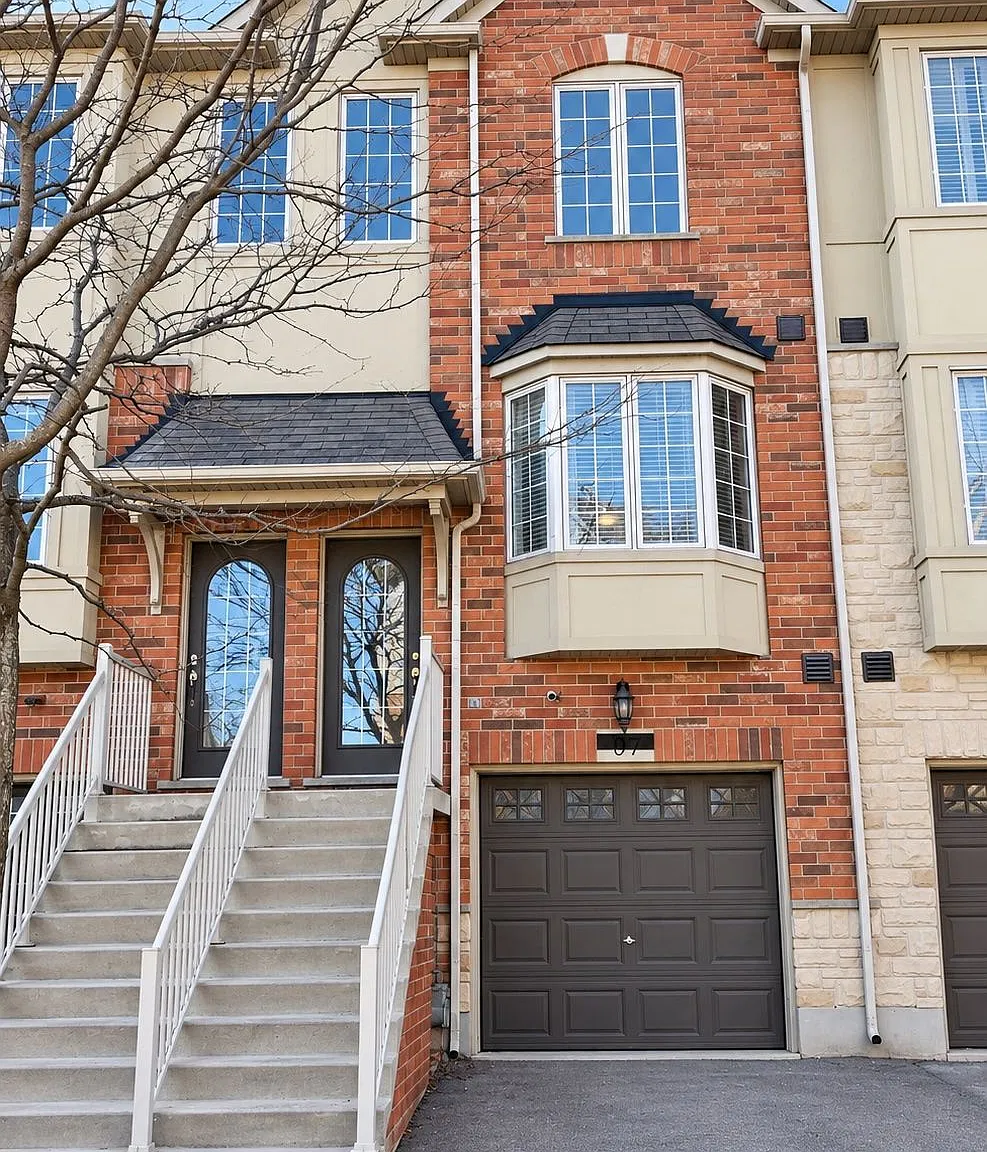 2 bed, $2,900 — Photo 1