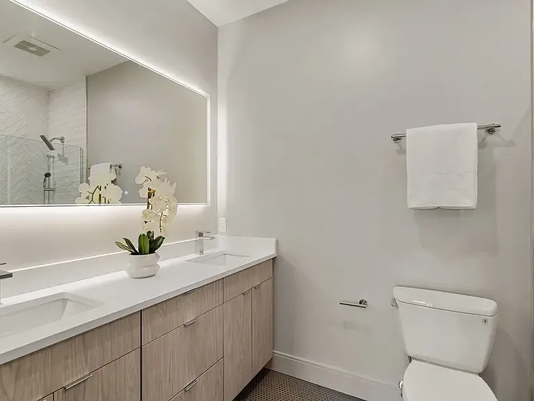 85 Myrtle St #205 — Photo 12