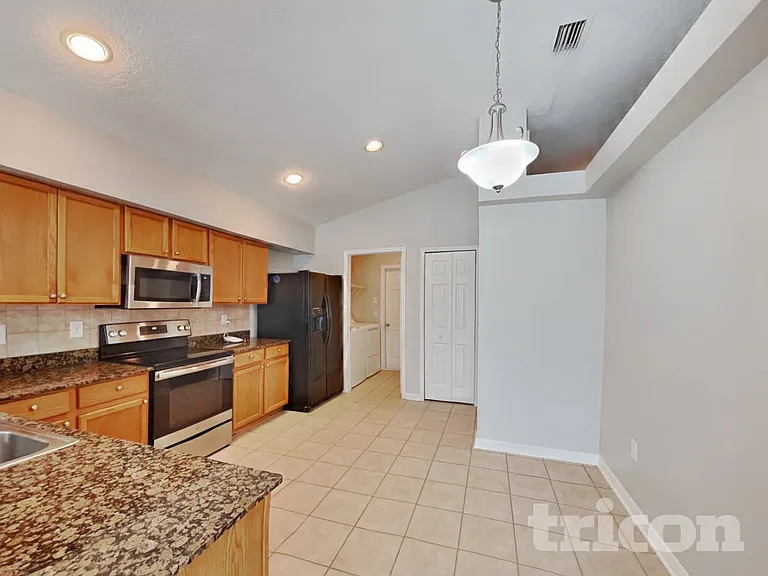 13017 Brant Tree Dr — Photo 9
