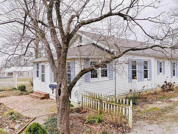 4th image of 618 Madisonville St