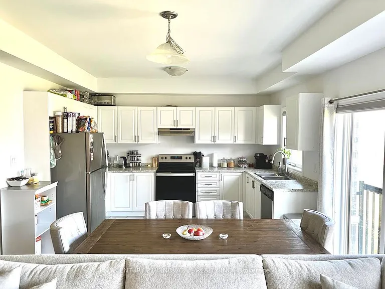 177 Seeley Ave — Photo 7