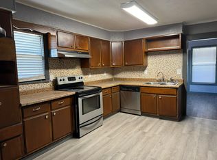 315 4th Ave SE, Ardmore, OK 73401