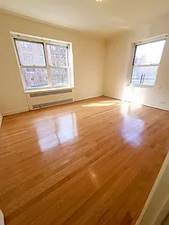 Rented by Metro Garden Realty NYC