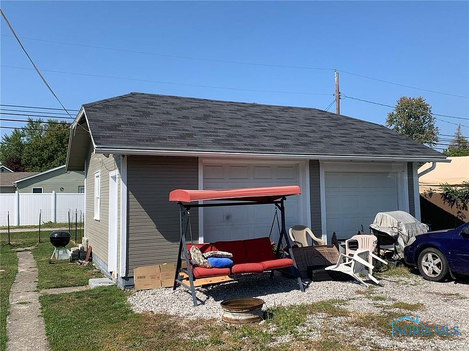 2nd image of 602 S Main St