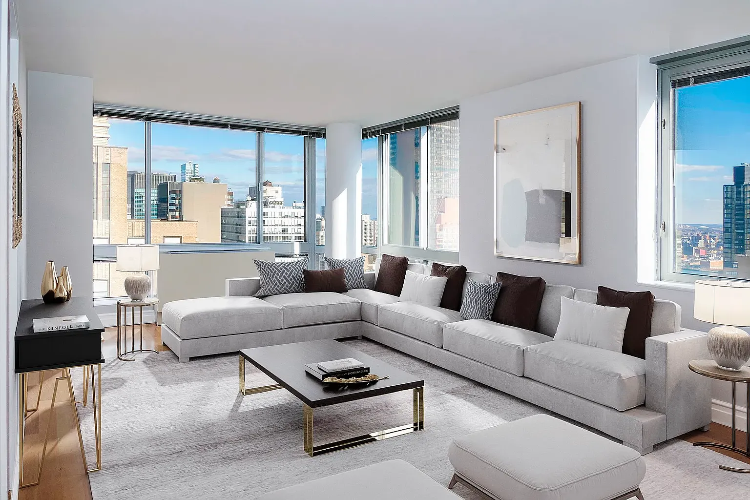 150 East 44th Street — Photo 2