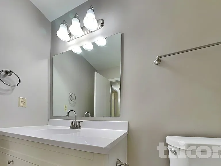 5926 Bowie Ln — Photo 17