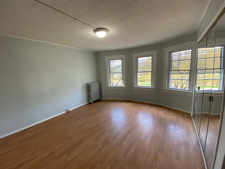 1627 Wyoming Ave — Photo 12