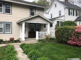 7 Fairmount St APT 1, Huntington, NY 11743