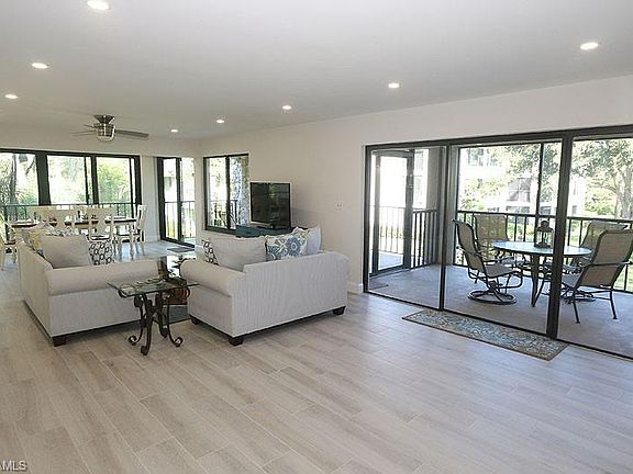 5th image of 5954 Pelican Bay Blvd APT 225