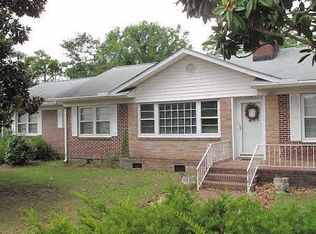 290 N Lawrence Ave, Swansea, SC 29160