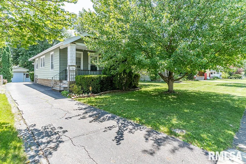 1406 W Gilbert Ave photo 1
