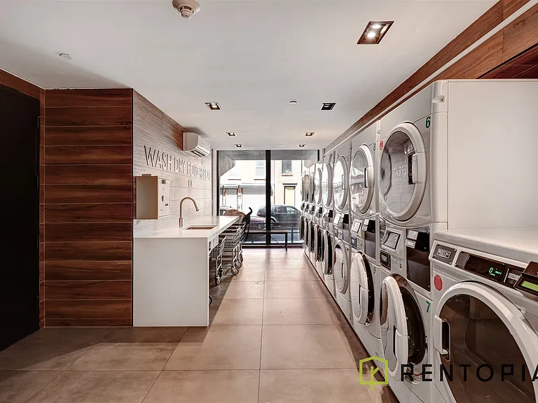 125 Borinquen Pl #313 — Photo 21