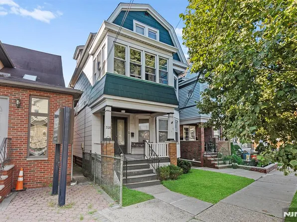 708 Kearny Ave, Kearny, NJ 07032