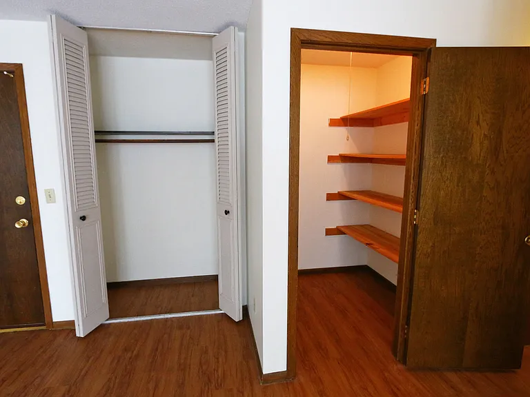 Alpine Apartments — Photo 20
