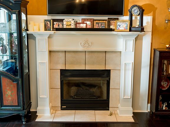 5th image of 2035 Pheasant Creek Dr