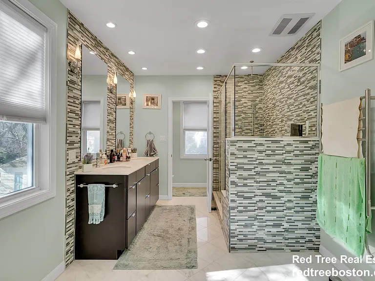 829 Chestnut St #1 — Photo 6