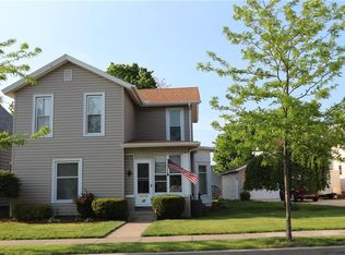 16 Grant St, Grand island, PA