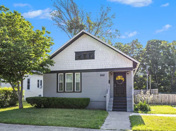 947 Pearl St, Benton Harbor, MI 49022