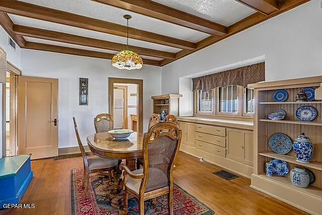 1546 Upson Dr — Photo 4