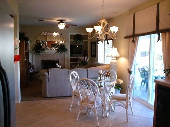 Kitchen/Family Room