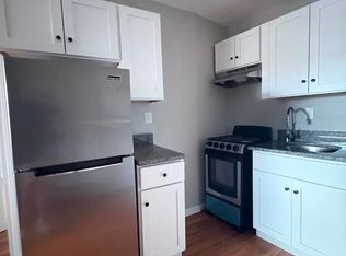 1175 Chapel St #5-5-0, New Haven, CT 06511