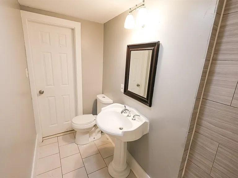 4 Standard St #2 — Photo 8