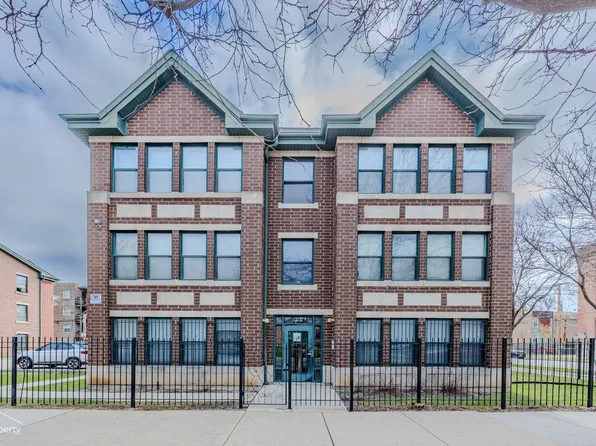 723 S Independence Blvd APT 2A, Chicago, IL 60624