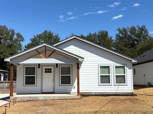 3007 Rockwood Dr, Granbury, TX 76048