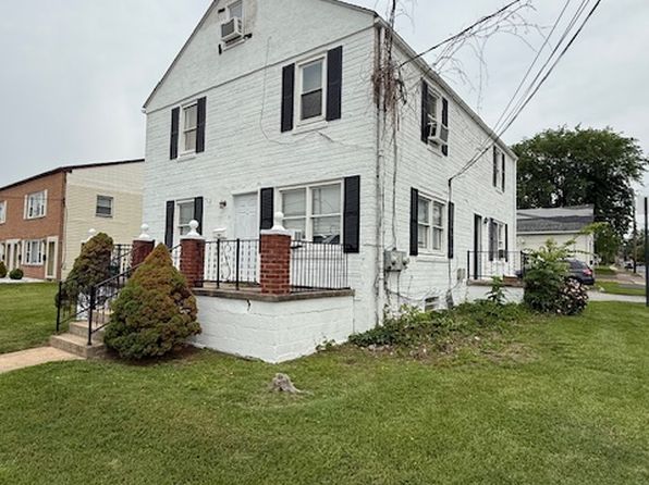 123 E Ayre St #1