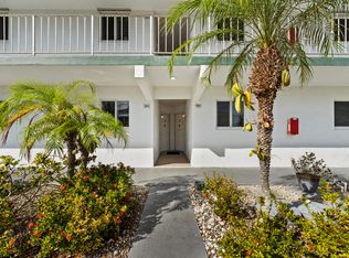 7 Westwood Avenue #104-C, Tequesta, FL 33469