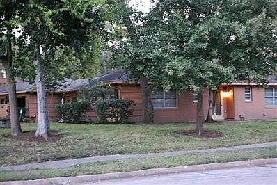 1st image of 8526 Panatella Dr