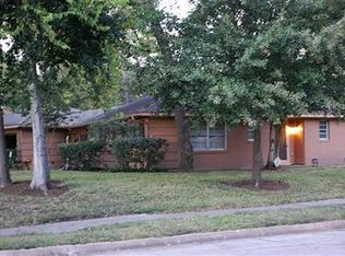 8526 Panatella Dr, Houston, TX 77055