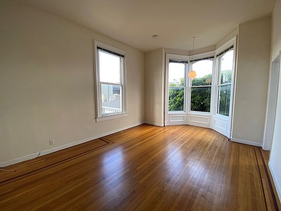 5th image of 3055-3063 Sacramento St #18