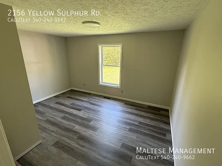 2156 Yellow Sulphur Rd — Photo 2
