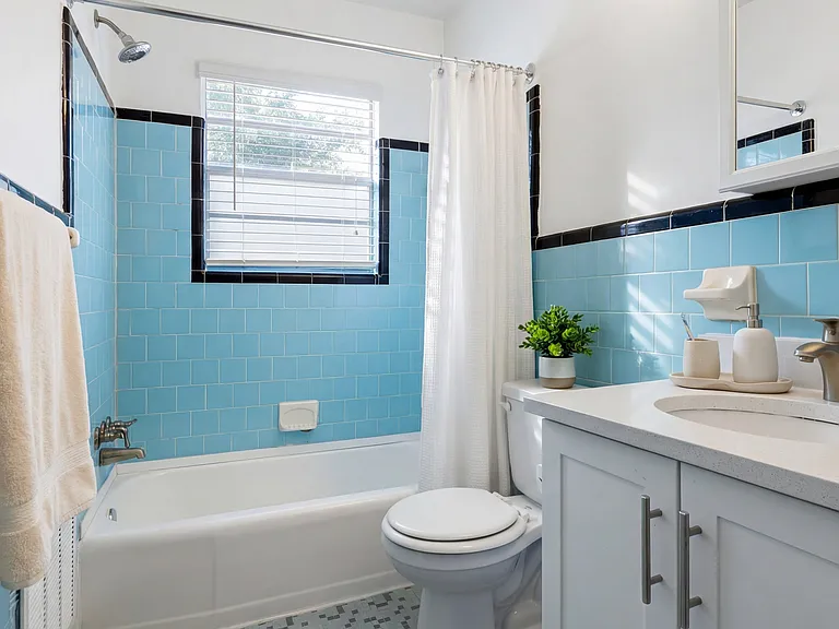Bathroom Bathroom
