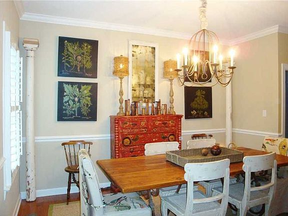 2nd image of 700 Finchley Cir