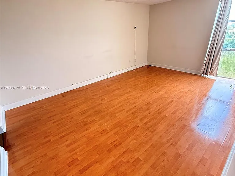 2350 NE 135th St #802 — Photo 11