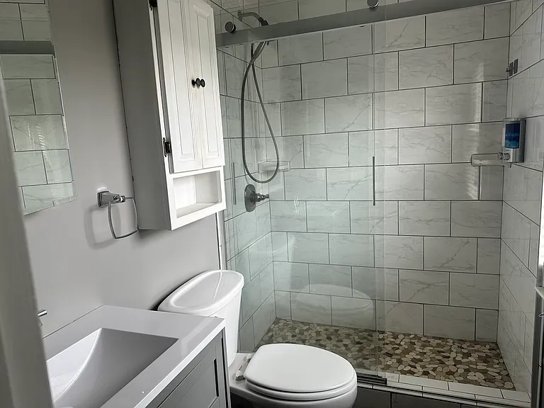 727 Brentwood Point — Photo 11