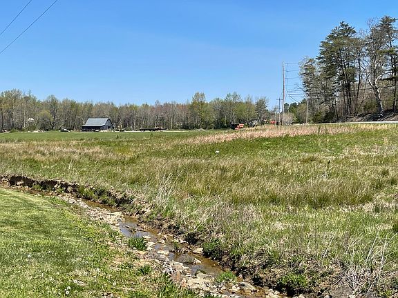 4th image of 99 Highway 490