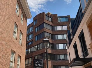 1077 30th St NW #212, Washington, DC 20007