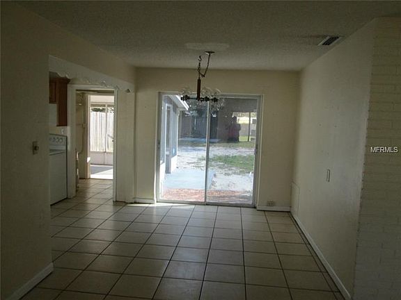 3rd image of 5153 Orange Blossom Ln N