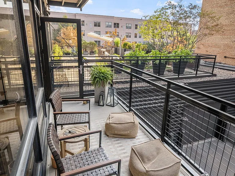 618 Washington Ave N #306 — Photo 13