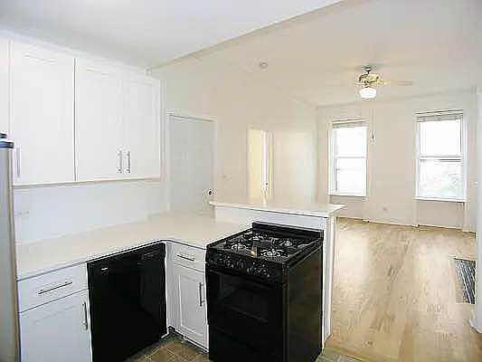 4th image of 70 Greene Ave APT 3